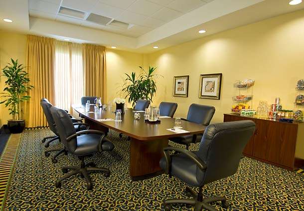 SpringHill Suites by Marriott Dulles Airport | 22595 Shaw Rd, Sterling, VA 20166 | Phone: (703) 444-3944