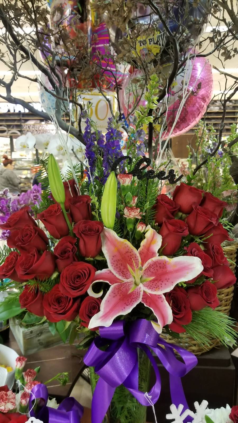 Albertsons Floral | Taft, CA 93268, USA