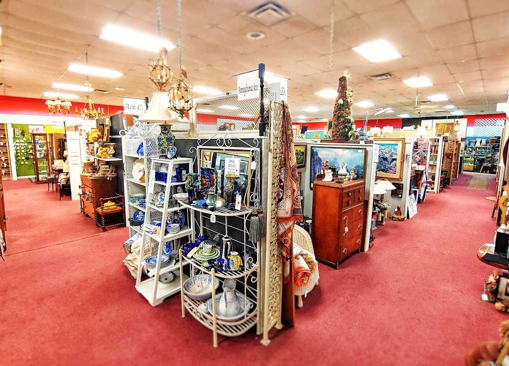 North Dallas Antique Mall | 11722 Marsh Ln, Dallas, TX 75229, USA | Phone: (214) 366-2100