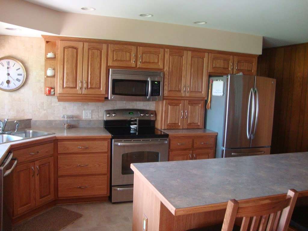 Crown Custom Cabinetry Inc | 1110 E Washington St, Morris, IL 60450 | Phone: (815) 942-0432