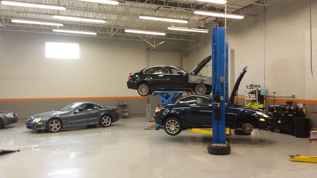 Autobahn Automotive Service | 3N505 17th St, St. Charles, IL 60174, USA | Phone: (630) 492-1258