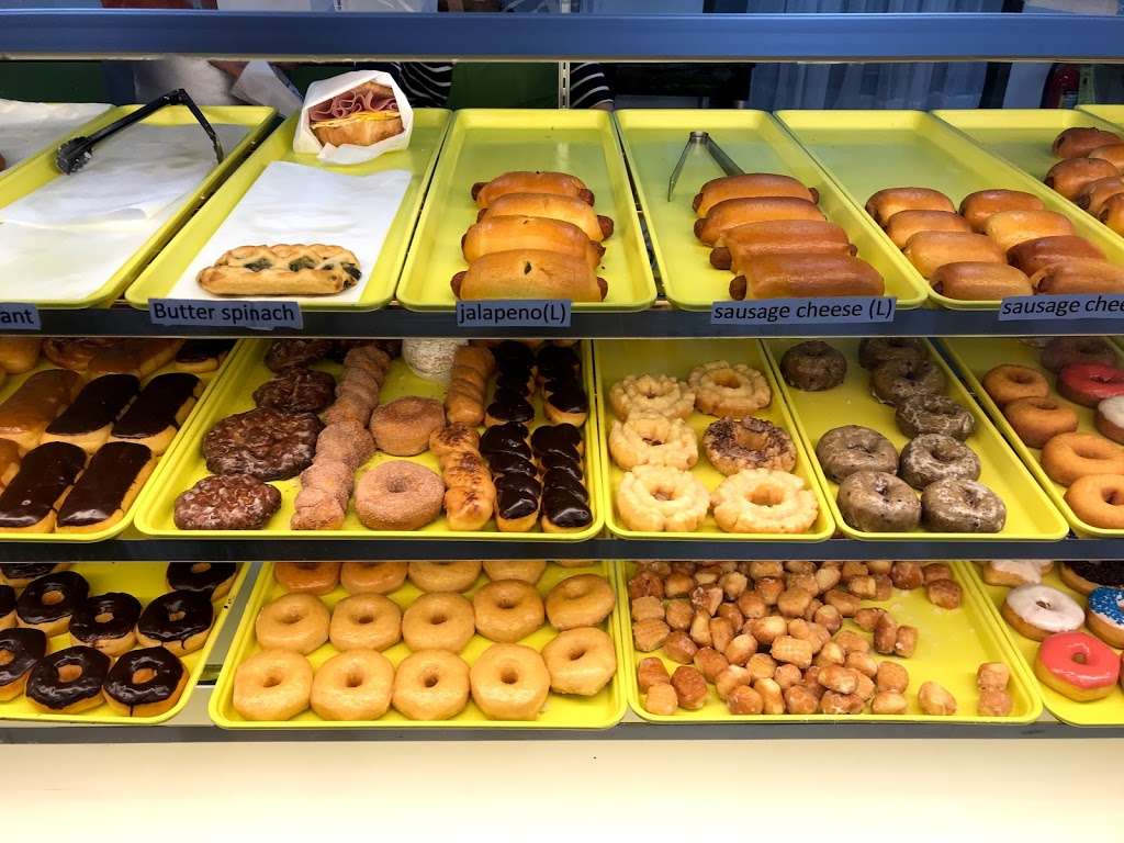 Star Donuts | 2680 Denton Tap Rd #103, Lewisville, TX 75067, USA | Phone: (972) 315-1003