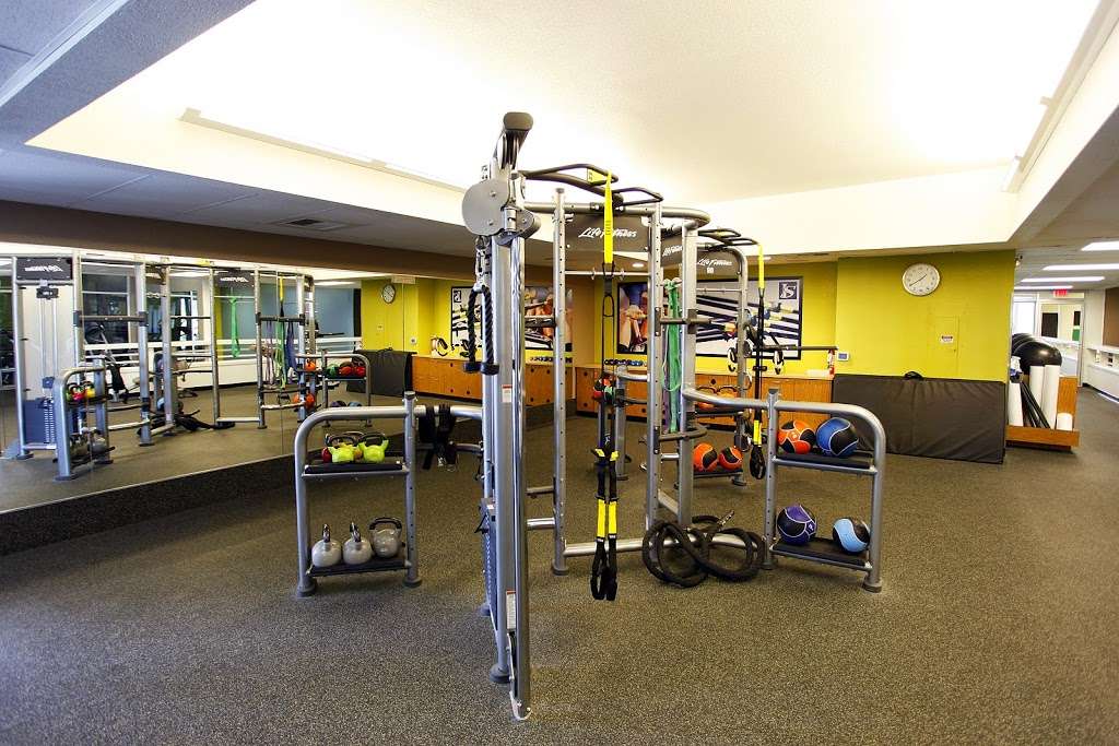 In-Shape Health Clubs | 1471 Holiday Ln, Fairfield, CA 94534 | Phone: (707) 429-4363