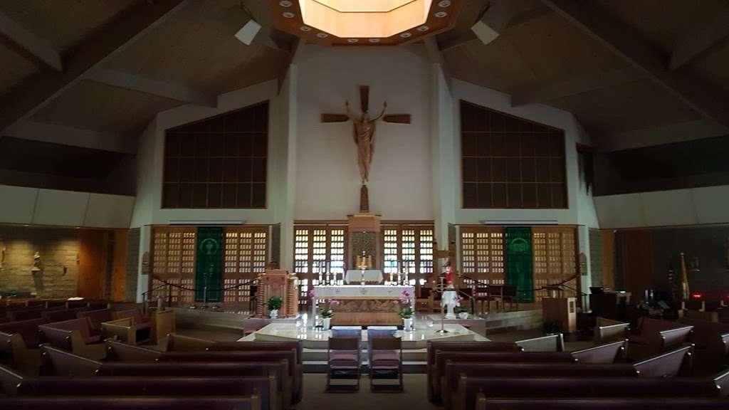 Holy Spirit Catholic Church | 1000 W Lantana Rd, Lantana, FL 33462, USA | Phone: (561) 585-5970
