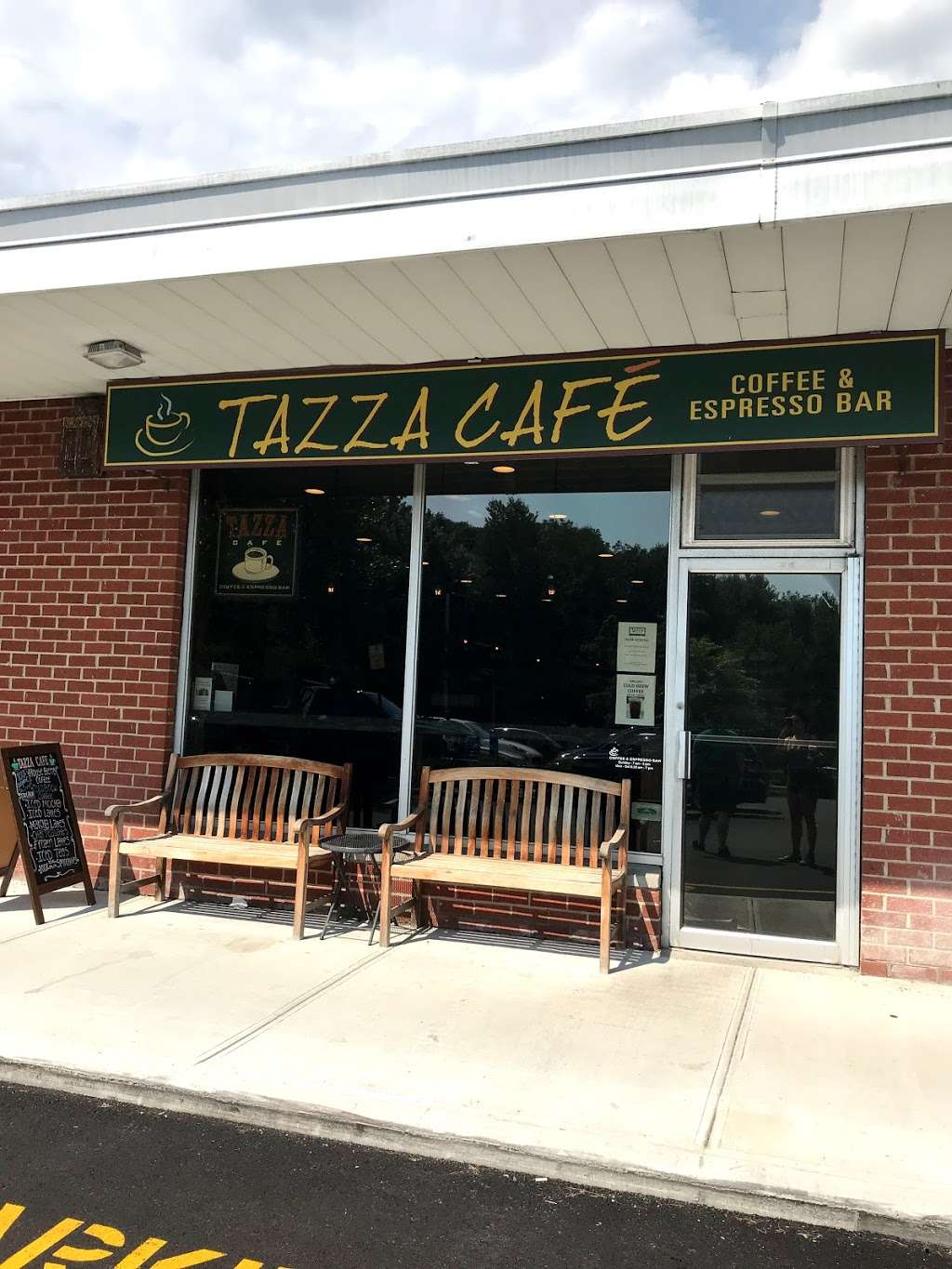Tazza Cafe | 230 Saw Mill River Rd #3, Millwood, NY 10546, USA | Phone: (914) 488-5227