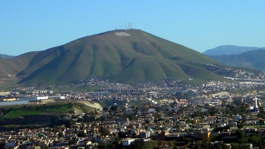 Cerro Colorado | Canon, Bugambilias, 22127 Tijuana, B.C., Mexico