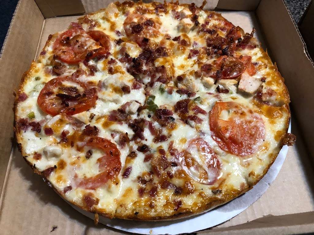 Stoneys Pub & Pizza | 456 W Grove St, Middleborough, MA 02346, USA | Phone: (508) 923-1100