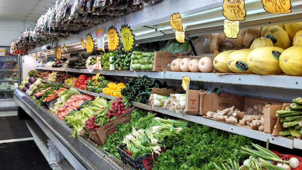 Mar Vista Ranch Market | 12420 Venice Blvd #105, Los Angeles, CA 90066, USA | Phone: (310) 398-8325