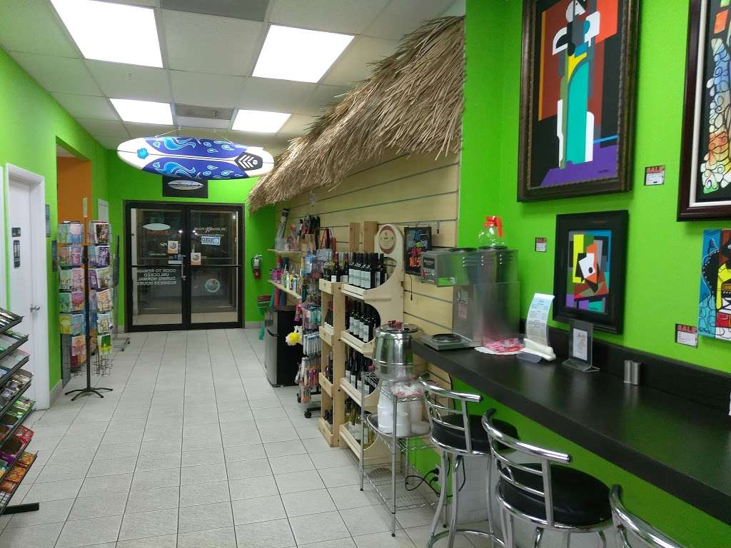 Beach Cafe & Mini Market | 2030 S Ocean Dr suite 102, Hallandale Beach, FL 33009, USA | Phone: (954) 458-7000