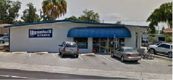 Goodwill Winter Haven Store | 600 6th St NW, Winter Haven, FL 33881 | Phone: (863) 299-1486