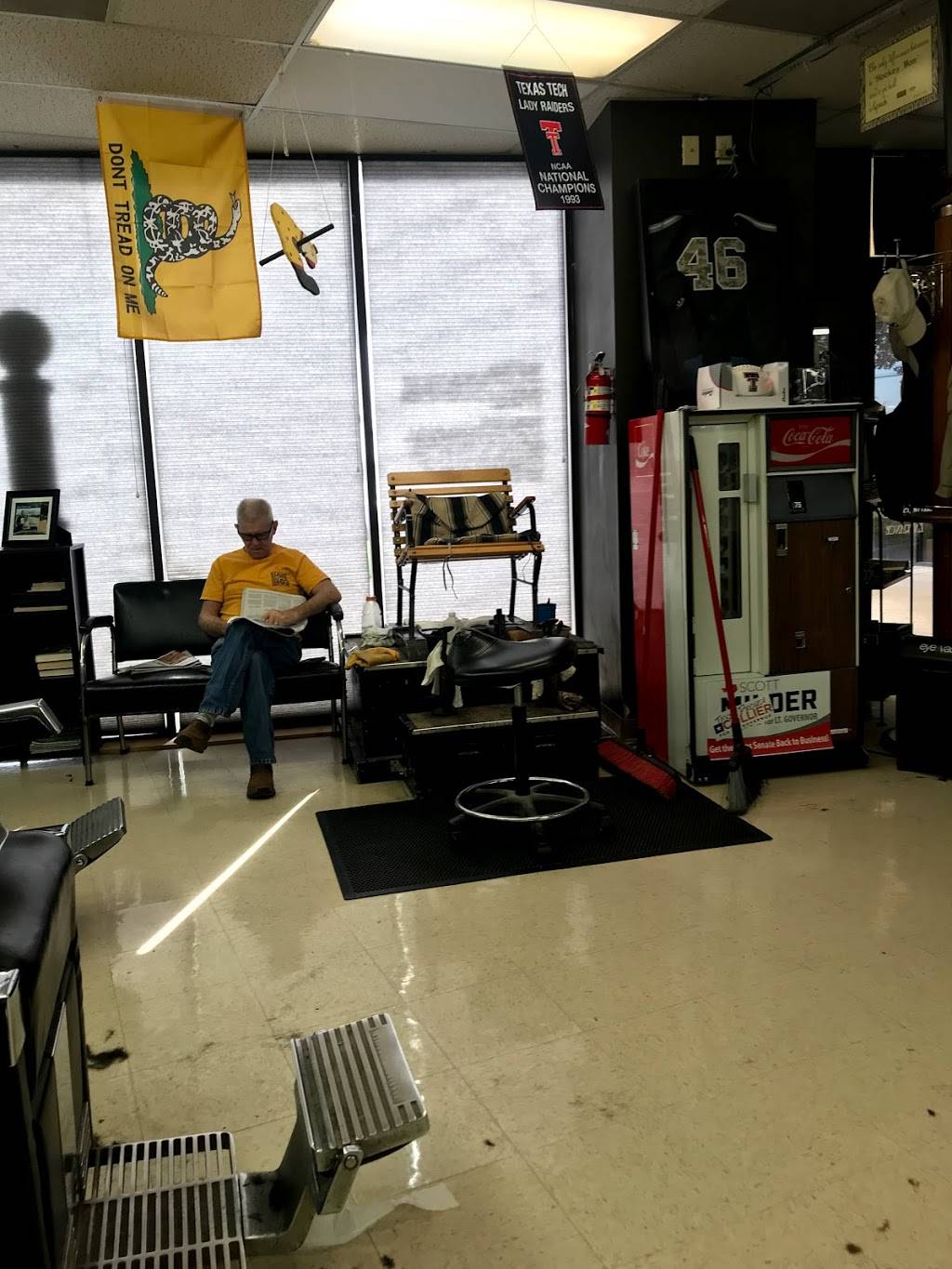 Jerrys Barber Style | 6520 University Ave, Lubbock, TX 79413, USA | Phone: (806) 795-7332