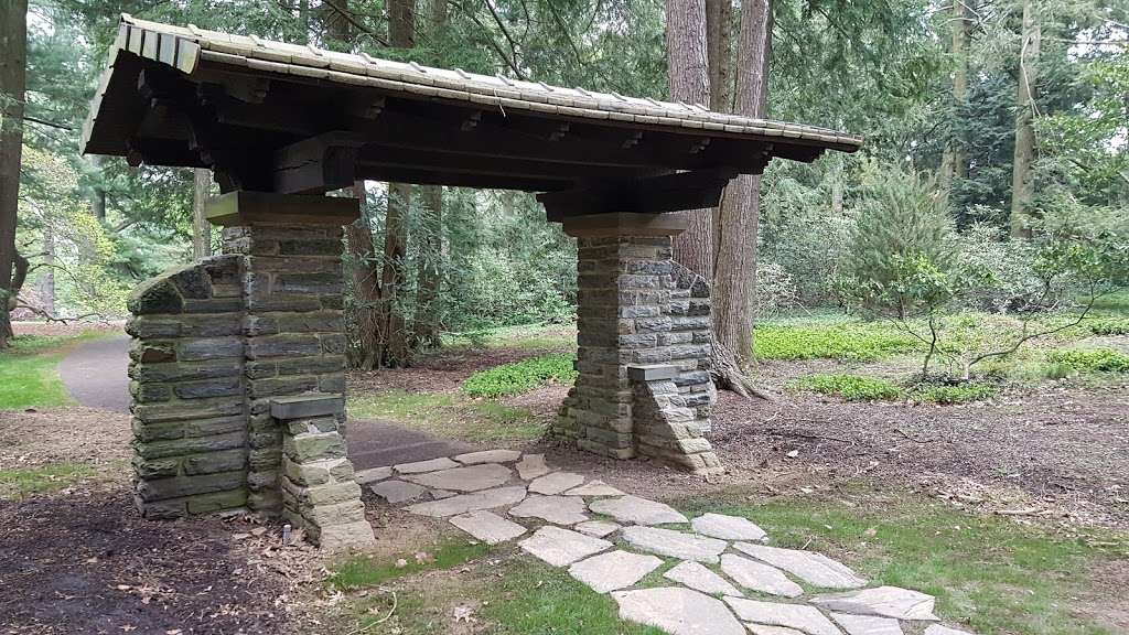 Stoneleigh: A Natural Garden | 1829 County Line Rd, Villanova, PA 19085, USA | Phone: (610) 353-5587 ext. 200
