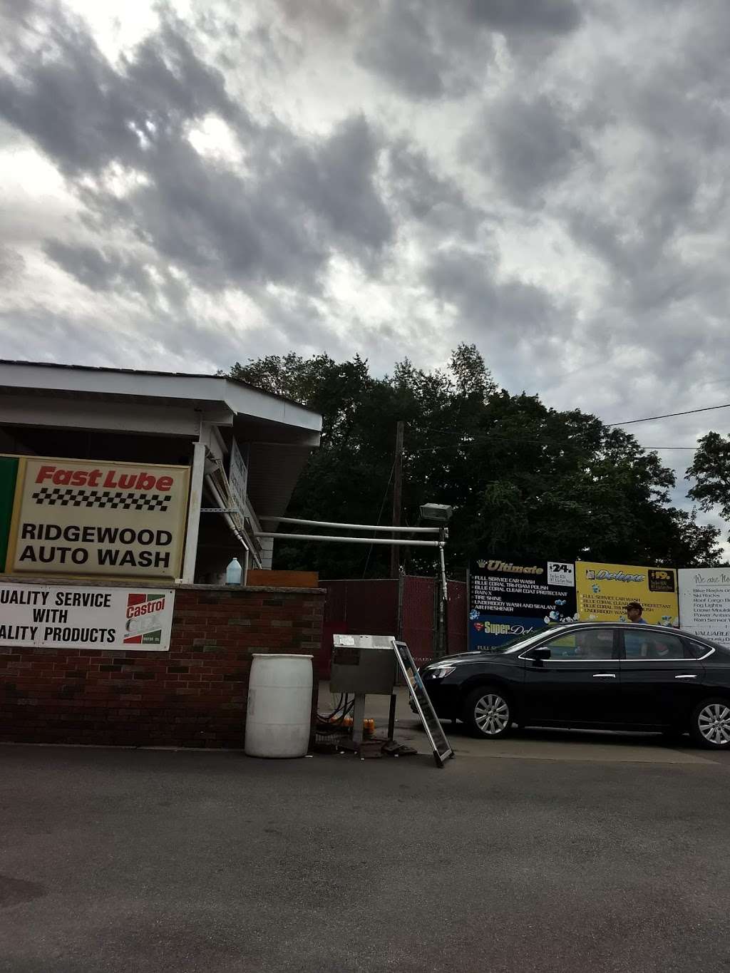 Ridgewood Auto Wash | 450 S Broad St, Glen Rock, NJ 07452 | Phone: (201) 444-6037