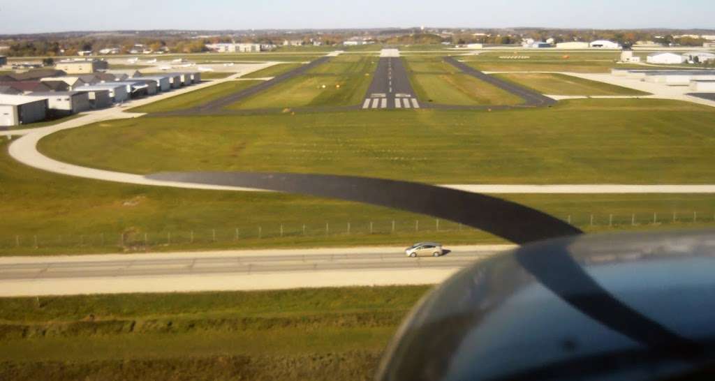 Waukesha County Airport | 2525 Aviation Rd, Waukesha, WI 53188, USA | Phone: (262) 521-5250