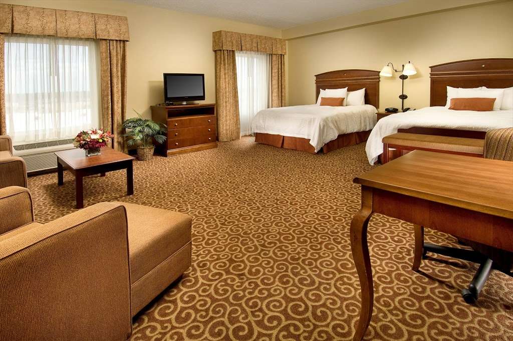 Hampton Inn & Suites Lakeland-South Polk Parkway | 3630 Lakeside Village Blvd, Lakeland, FL 33803, USA | Phone: (863) 603-7600