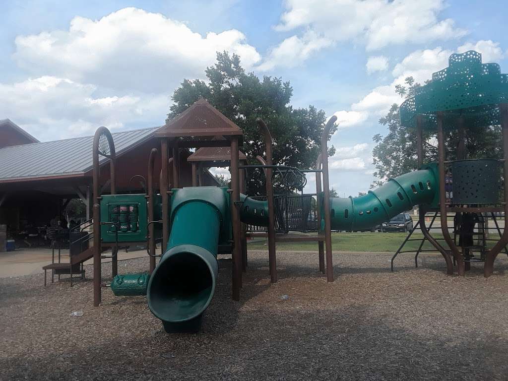 Parkhill Park | 5100 S Robinson Rd, Grand Prairie, TX 75052, USA | Phone: (972) 237-8100