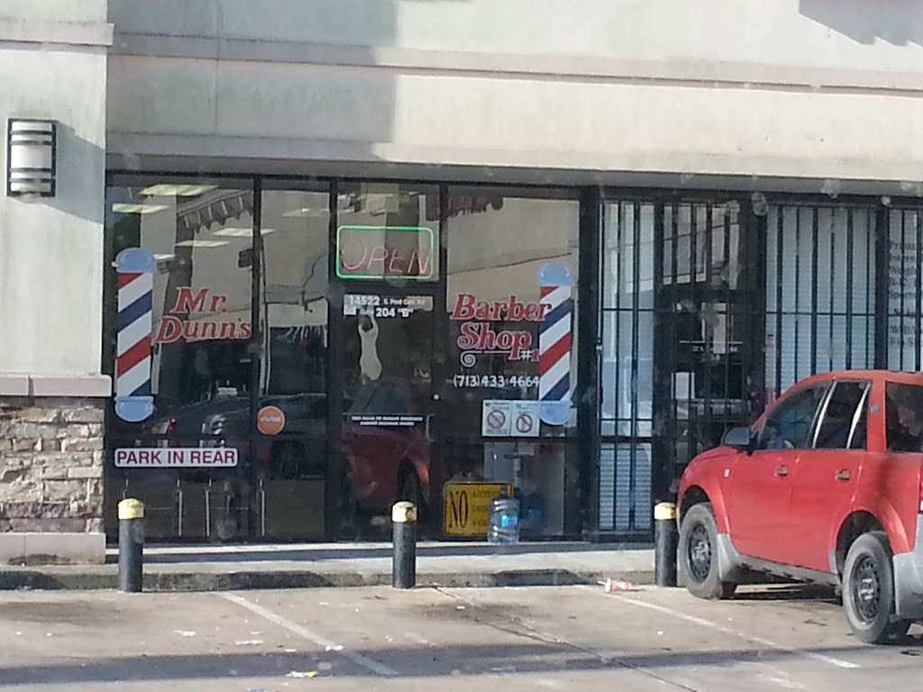 Mr Dunns Barber Shop | 14522 S Post Oak Rd, Houston, TX 77045, USA | Phone: (713) 433-4664
