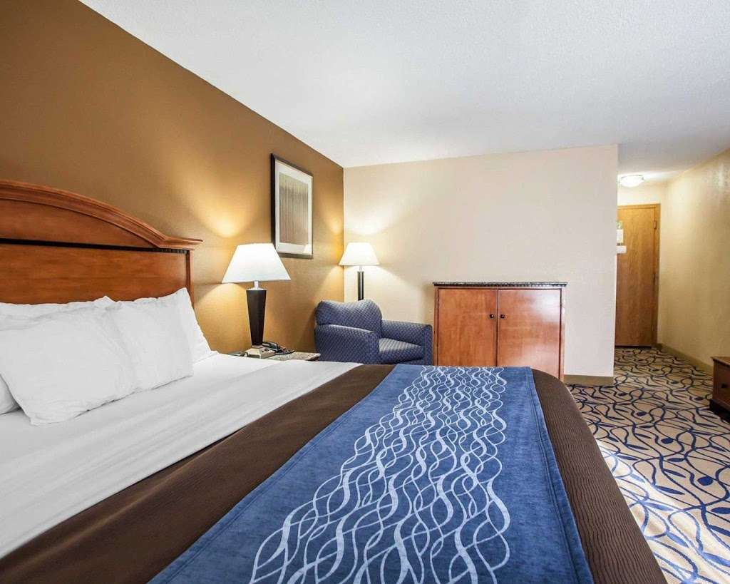 Comfort Inn | 1500 IL-50, Bourbonnais, IL 60914 | Phone: (815) 401-5043