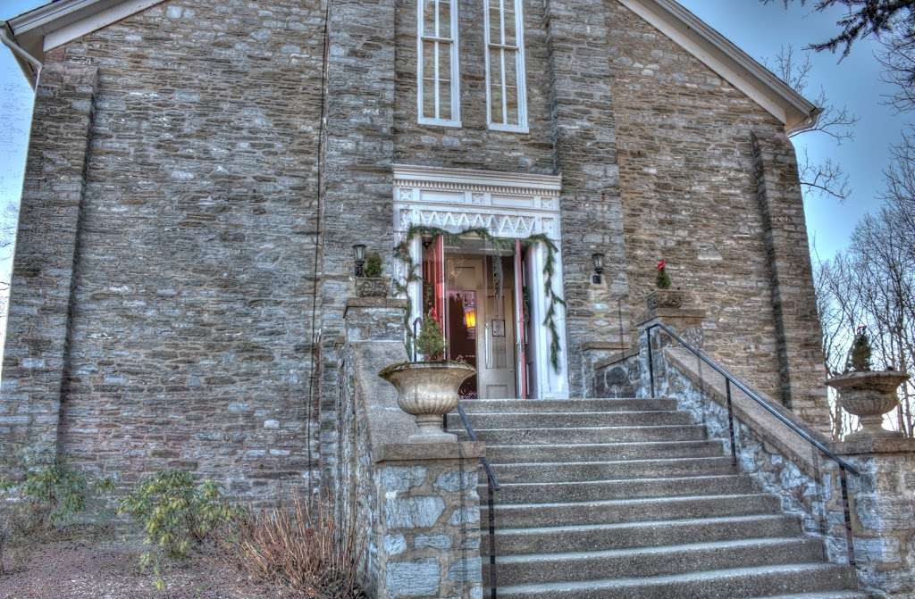 St Joseph-on-Carrollton Manor Catholic Church | 5843 Manor Woods Rd, Frederick, MD 21703 | Phone: (301) 663-0907