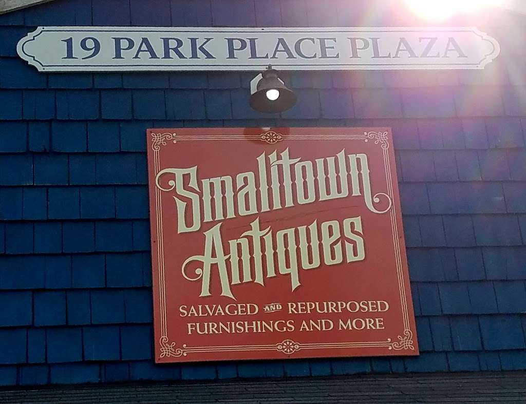 Smalltown Antiques | 19 Park Pl, Flanders, NJ 07836, USA | Phone: (908) 872-9195