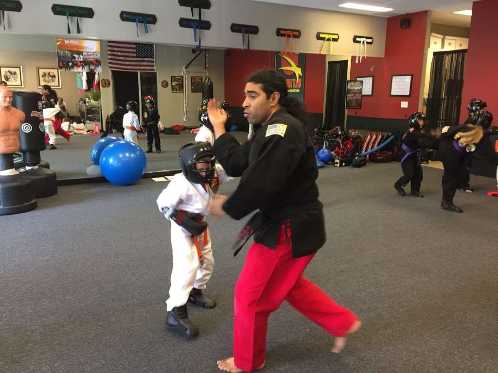 Z Ultimate Self Defense Studios | 1100 Park Place Street #50, San Mateo, CA 94403, USA | Phone: (650) 286-0105