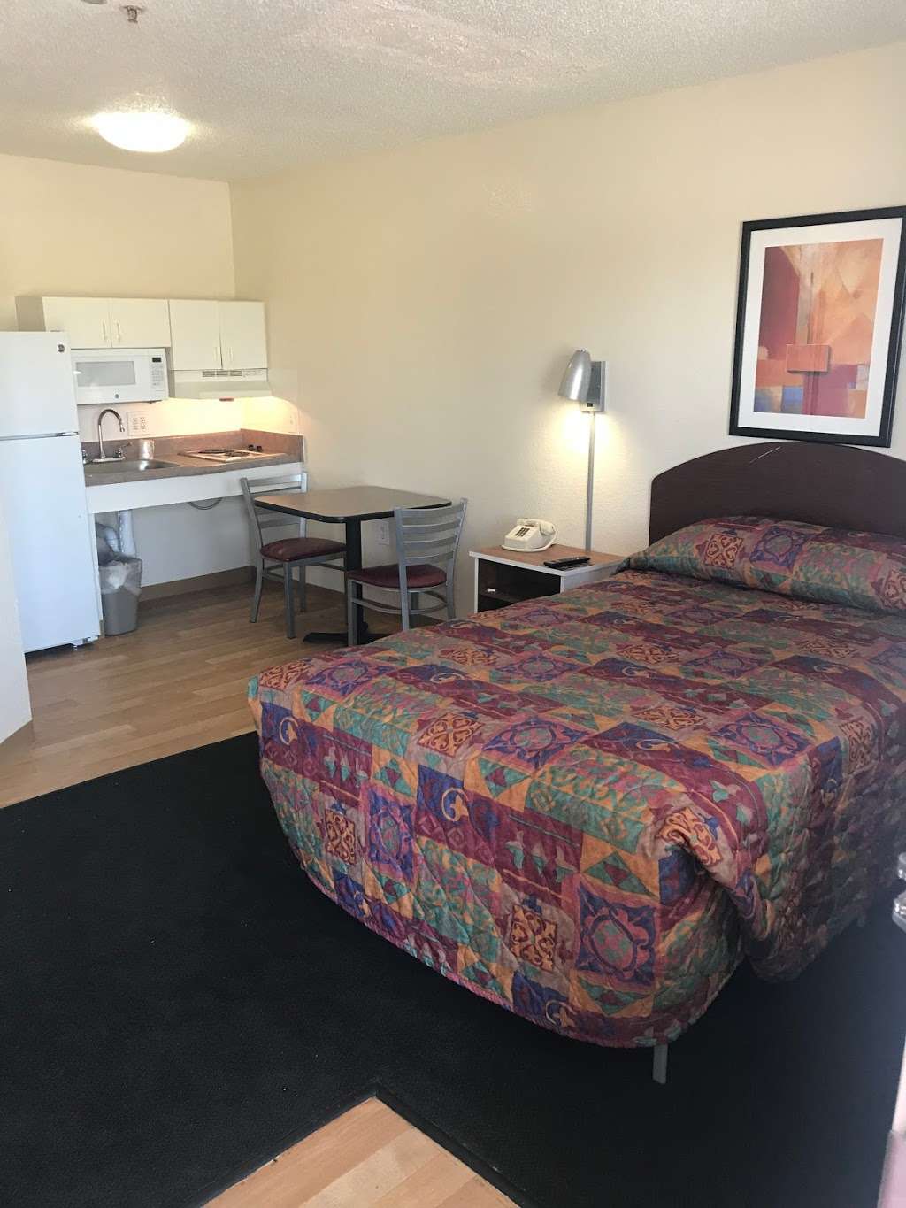 InTown Suites Extended Stay Houston TX - Highway 6 | 9155 Hwy 6 N, Houston, TX 77095, USA | Phone: (281) 858-1810