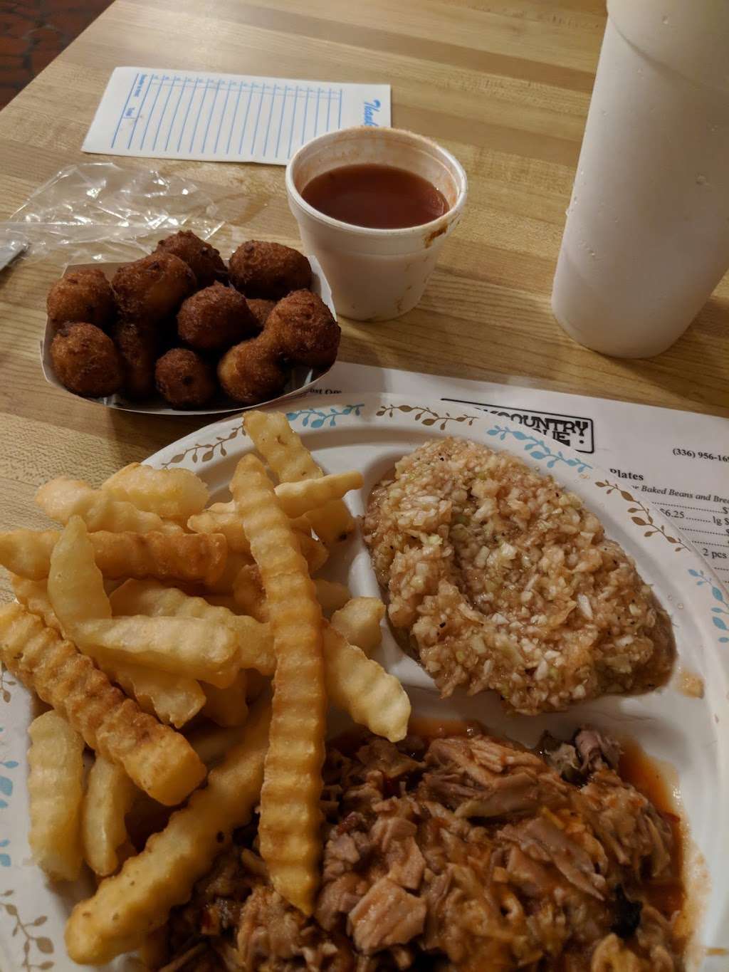 Back Country Barbeque | 4014 Linwood-Southmont Rd, Lexington, NC 27295, USA | Phone: (336) 956-1696