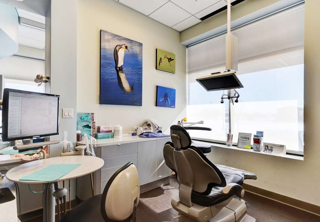 Dental Roots | 4015 Plainfield-Naperville Rd #106, Naperville, IL 60564, USA | Phone: (630) 369-8700