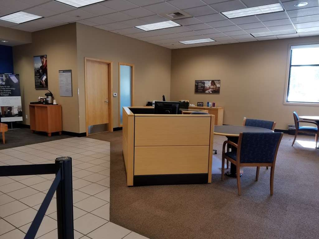 Chase Bank | 5095 Business Center Dr, Fairfield, CA 94534, USA | Phone: (707) 864-4700