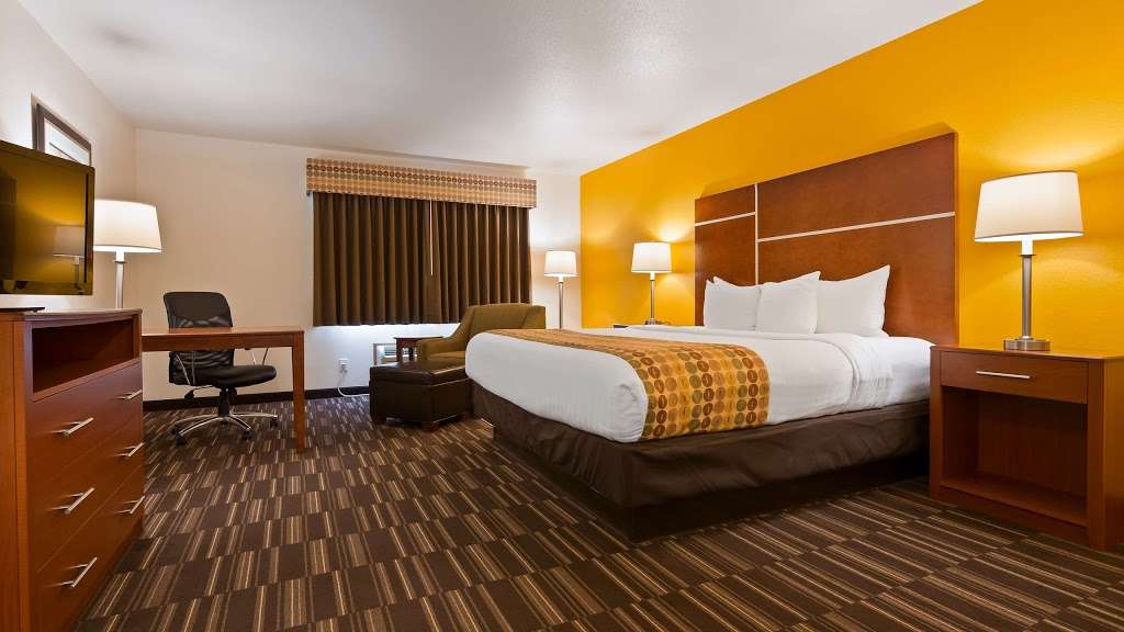 Best Western Firestone Inn & Suites | 11228 Business Park Cir, Firestone, CO 80504, USA | Phone: (720) 494-1925