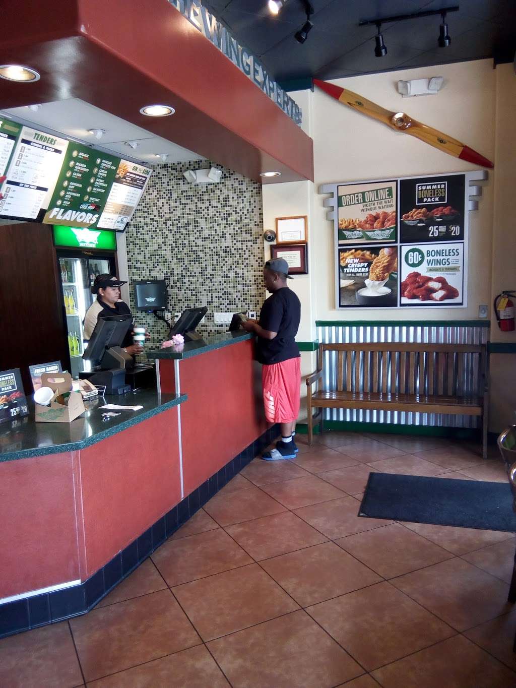 Wingstop | 1279 N Lake Ave, Pasadena, CA 91104 | Phone: (626) 798-2800