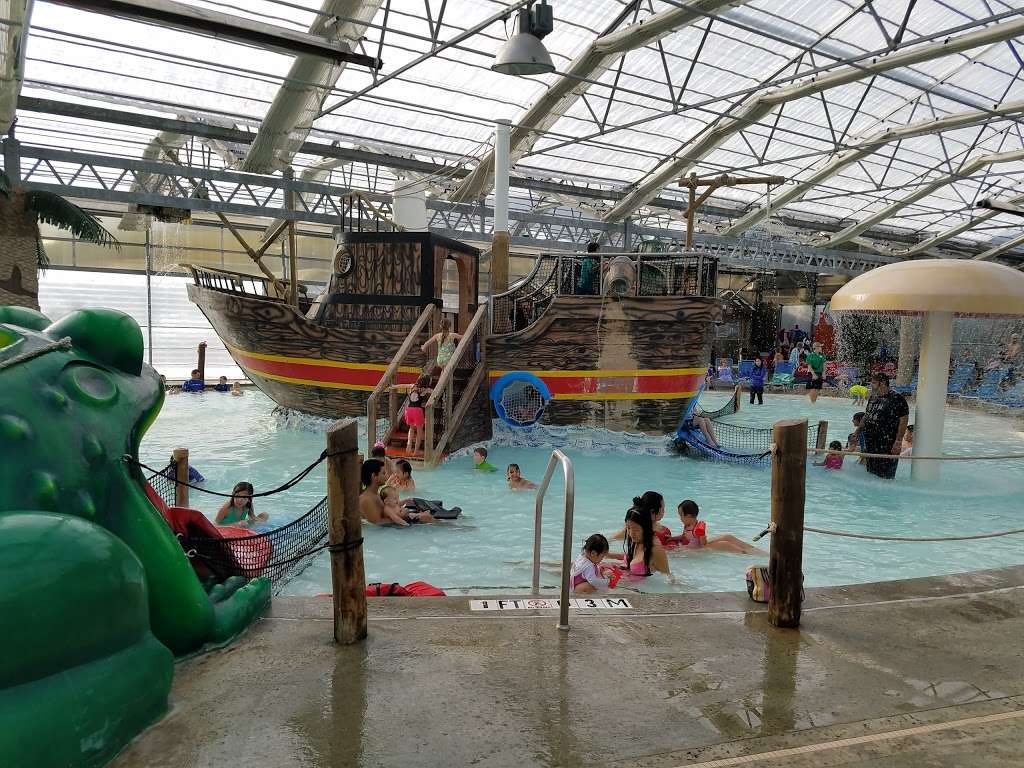 Schlitterbahn Waterpark Galveston | 2026 Lockheed Rd, Galveston, TX 77554, USA | Phone: (409) 770-9283