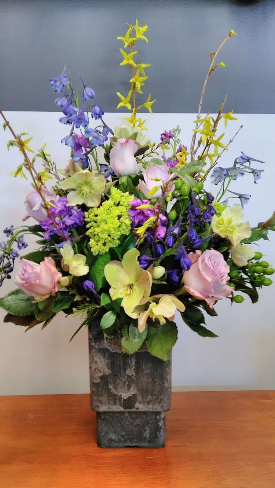 Westford Florist | 288 Littleton Rd, Westford, MA 01886, United States | Phone: (978) 577-6071