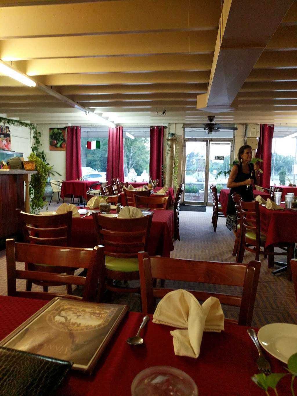 Vinnys Taste Of Italy Restaurant | 994 Old York Rd, Chester, SC 29706, USA | Phone: (803) 377-7007