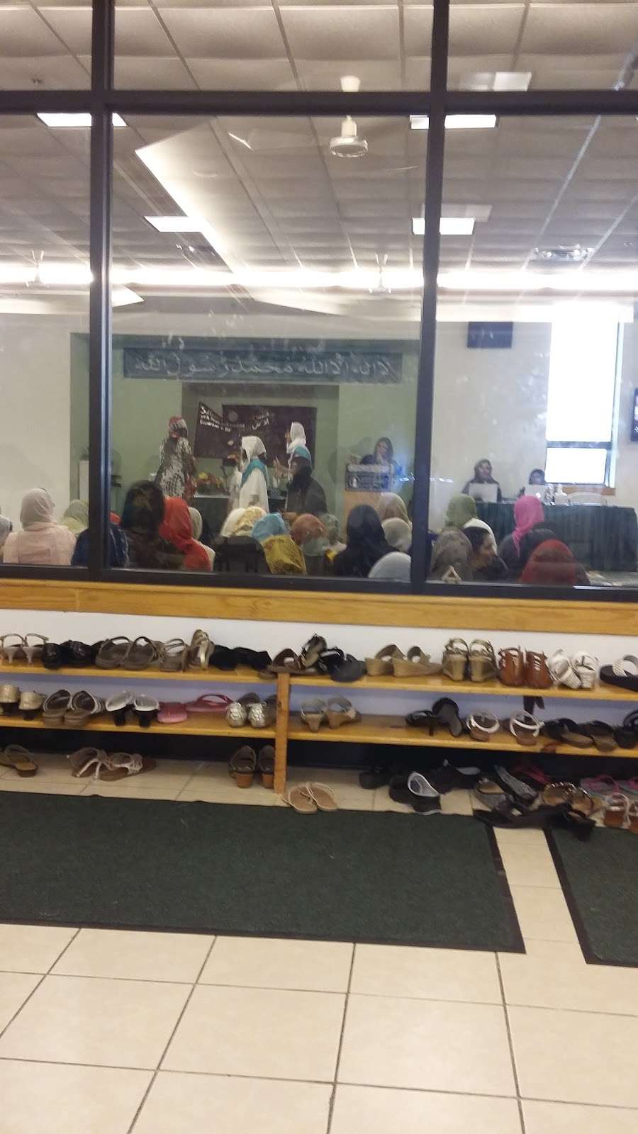 Bait-ul-Jaamay Mosque | 2S510 IL-53, Glen Ellyn, IL 60137, USA | Phone: (630) 790-4100