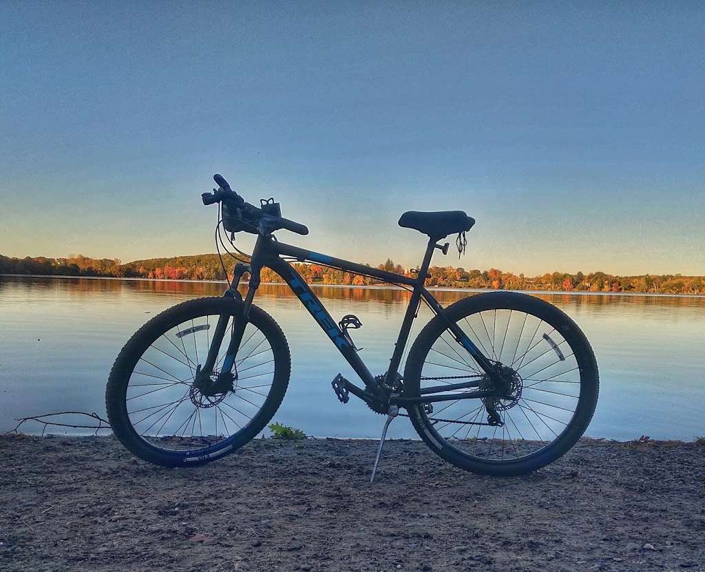 Lake chauncy trail head | Westborough, MA 01581, USA