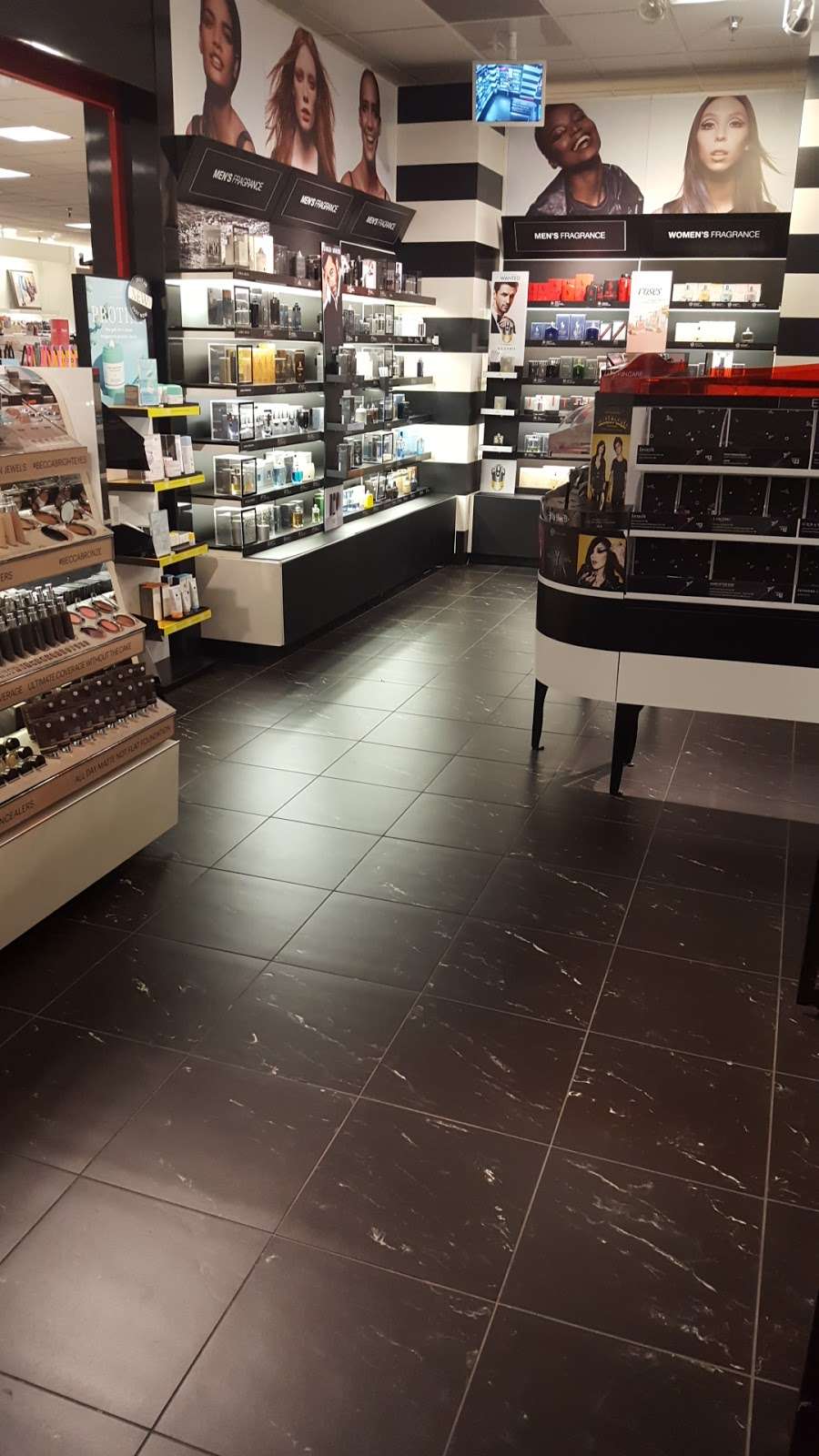 SEPHORA inside JCPenney | 21840 Hawthorne Blvd, Torrance, CA 90503, USA | Phone: (310) 371-6577