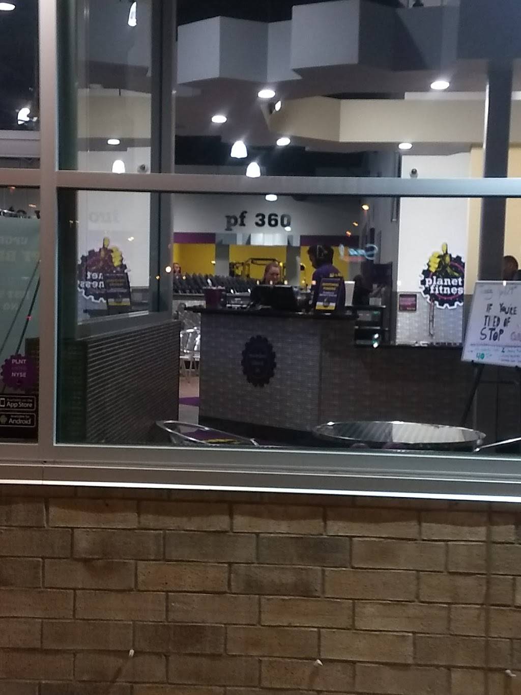 Planet Fitness | 7382 153rd St W, Apple Valley, MN 55124, USA | Phone: (952) 595-6464