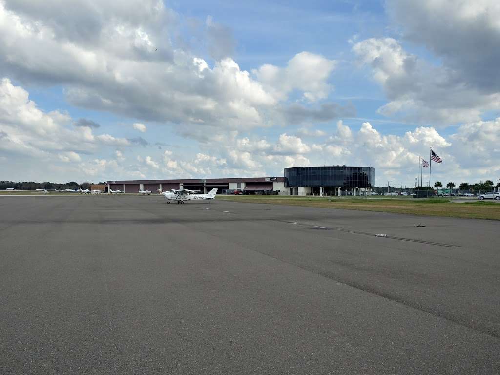 International Aero Academy | 3131 Flightline Dr #315, Lakeland, FL 33811, USA | Phone: (863) 401-3592