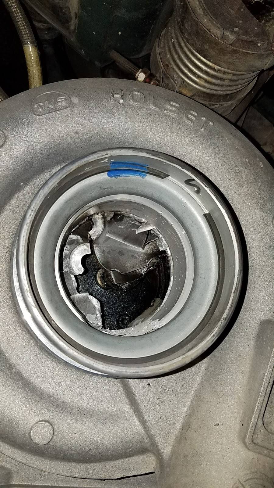 Velocity Truck Centers - Las Vegas | 3701 Freightliner Dr, North Las Vegas, NV 89081, USA | Phone: (702) 643-0313