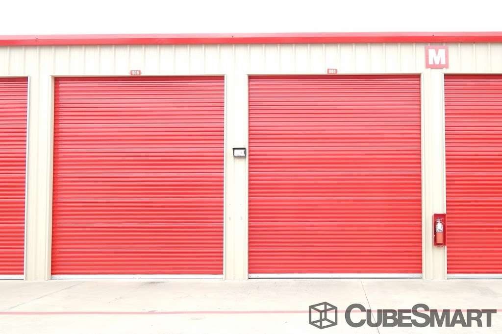 CubeSmart Self Storage | 1525 N Main St, Pearland, TX 77581, USA | Phone: (281) 485-8598