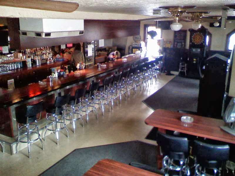 Stumble Inn Bar and Grill | 1501 - 200th Avenue, Hwy 142 and Hwy 45, Union Grove, WI 53182 | Phone: (262) 878-4966