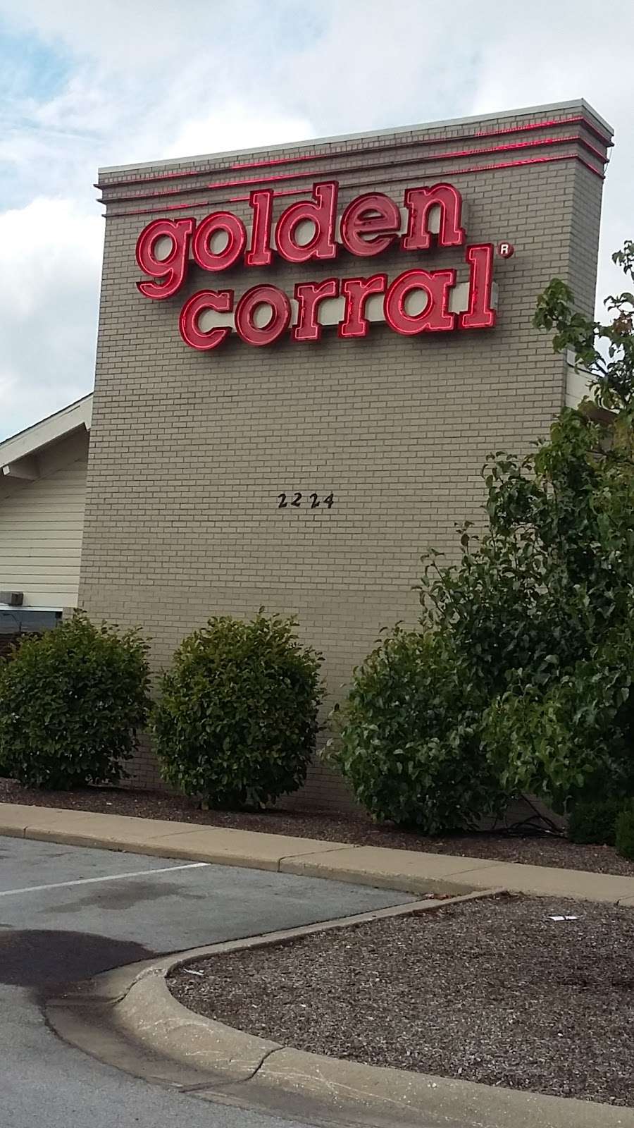 Golden Corral Buffet and Grill | 2224 Hadley Rd, Plainfield, IN 46168, USA | Phone: (317) 839-7357