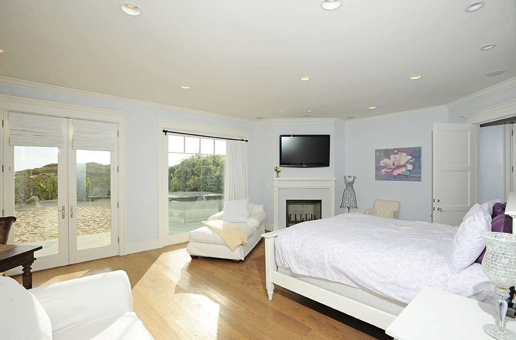 Malibu Luxury Vacation Homes | 30760 Broad Beach Rd, Malibu, CA 90265 | Phone: (310) 924-4740