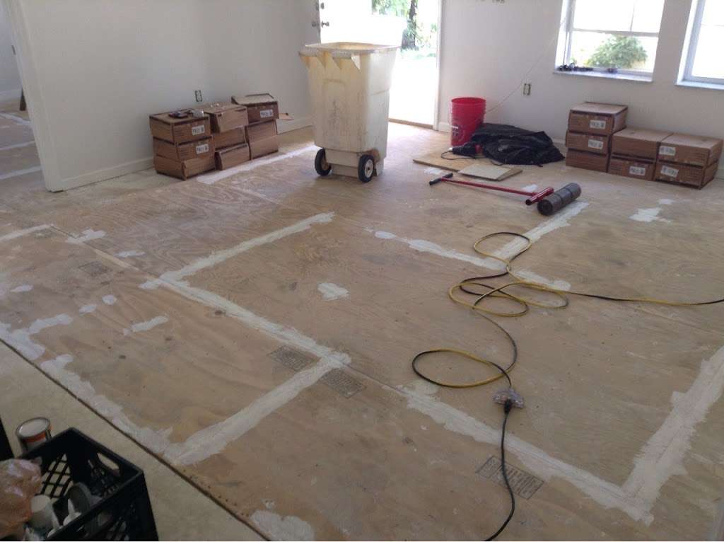 Barefoot Floors Inc | 7827 Elwood Dr, Lake Worth, FL 33467 | Phone: (561) 963-2406