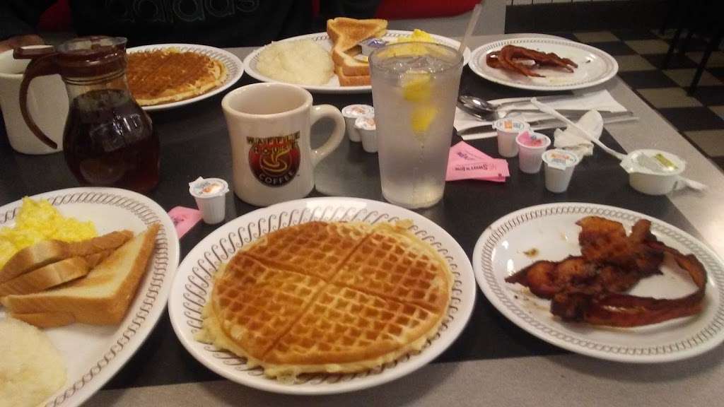 Waffle House | 1100 Dallas Cherryville Hwy, Dallas, NC 28034, USA | Phone: (704) 922-9648