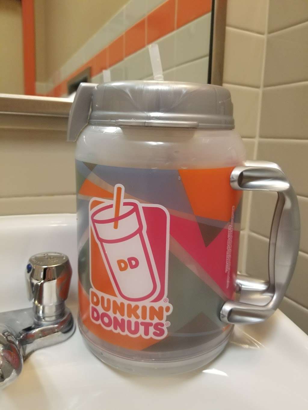 Dunkin Donuts | 7410 Kennedy Ave, Hammond, IN 46323, USA | Phone: (219) 803-6461