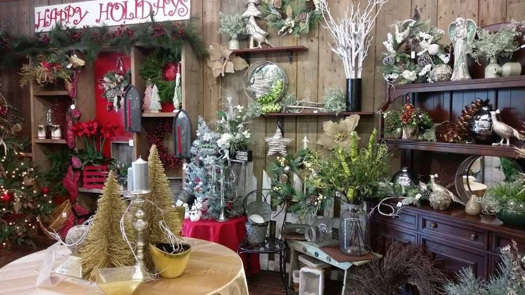 Owens Flower Shop Inc. | 846 Indiana St, Lawrence, KS 66044, USA | Phone: (785) 843-6111