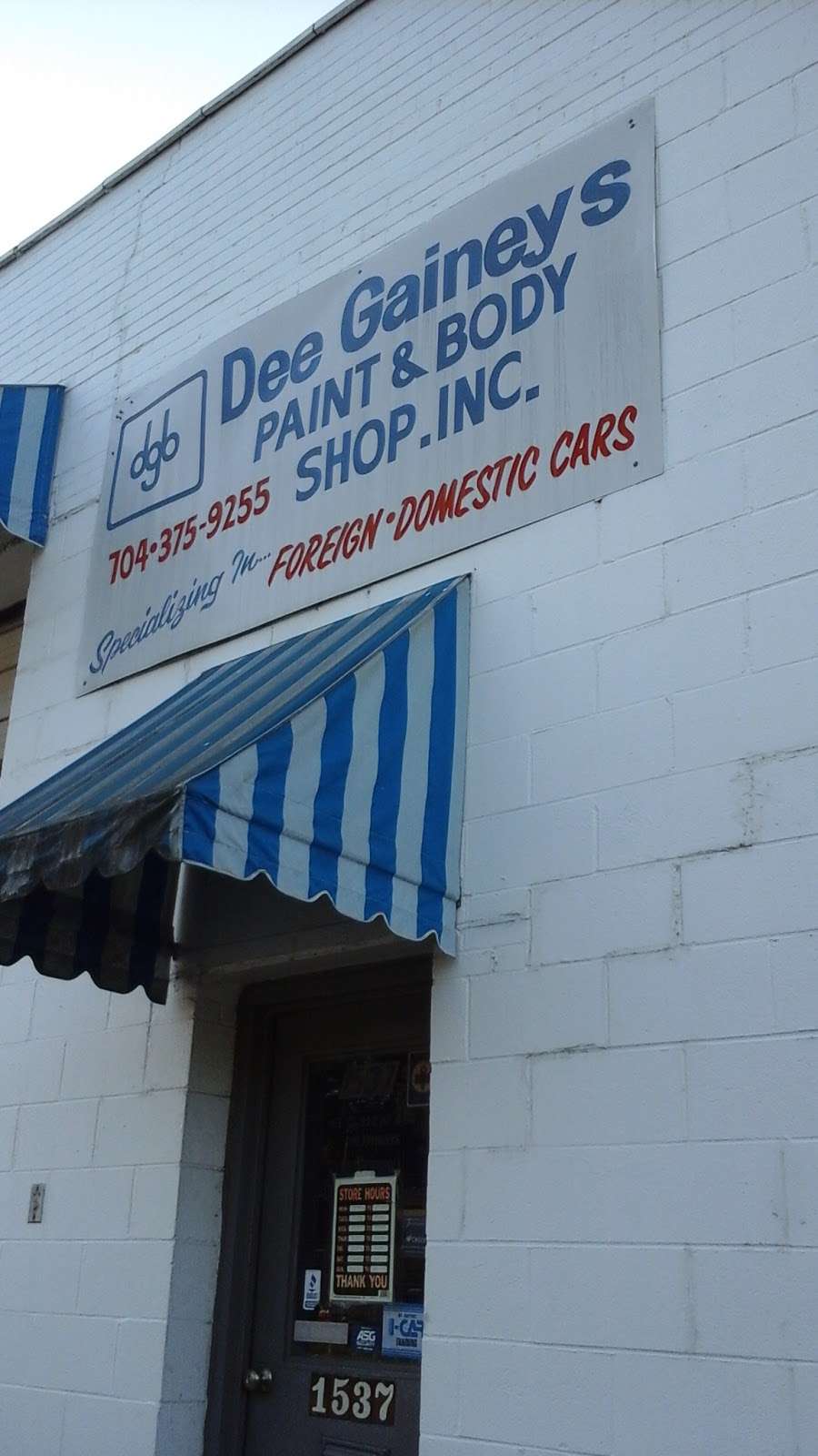 Dee Gaineys Body Shop Inc | 1537 S Mint St, Charlotte, NC 28203, USA | Phone: (704) 375-9255