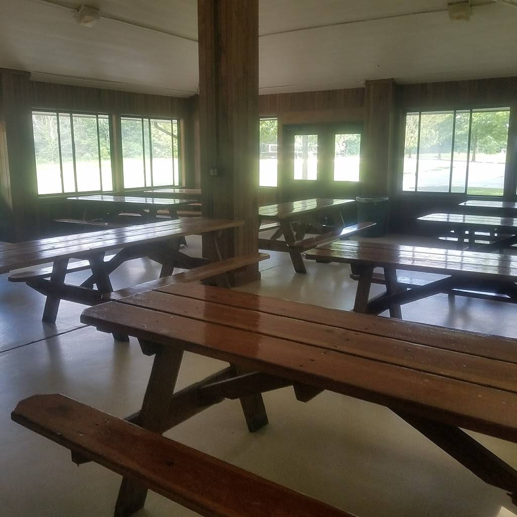 Albion Woods Picnic Area | Albion Woods Dr, Strongsville, OH 44136, USA | Phone: (216) 635-3304